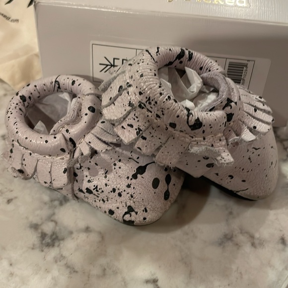 Freshly Picked Paint Splatter Moccasins - Picture 7 of 8